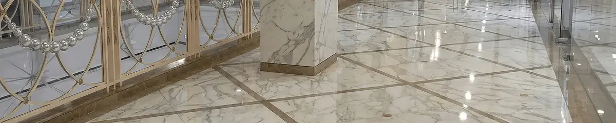 Beautiful marble floor professionally installed in Naperville, IL